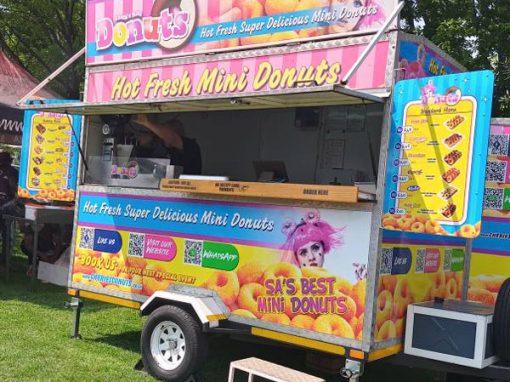 Cherie’s Mini Donuts at Menlo High School Sports Day on 25 July 2026